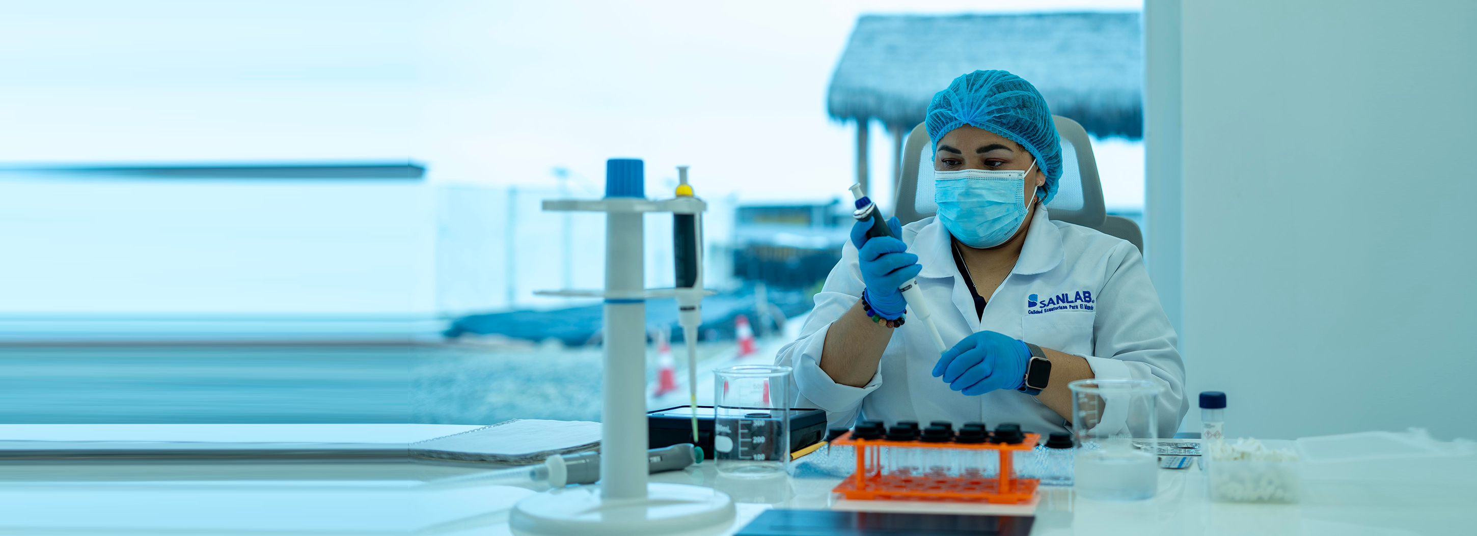 <span class="hero-text-highlight">CIENCIA Y CONSISTENCIA GENÉTICA </span>  PARA ASEGURAR TU COSECHA